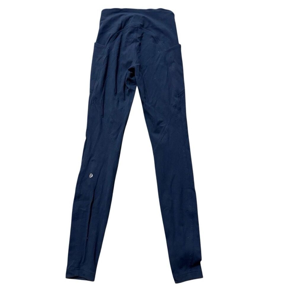 Lululemon blue high rise leggings with pockets size 2